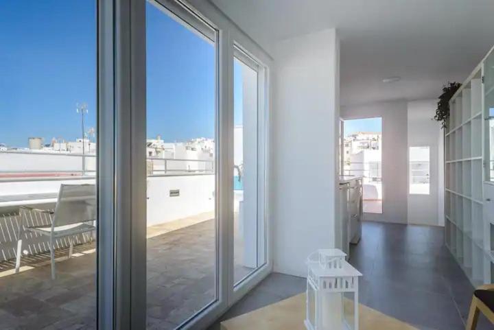 קוניל דה לה פרונטרה Apartamento Con Terraza Vistas Al Mar. מראה חיצוני תמונה